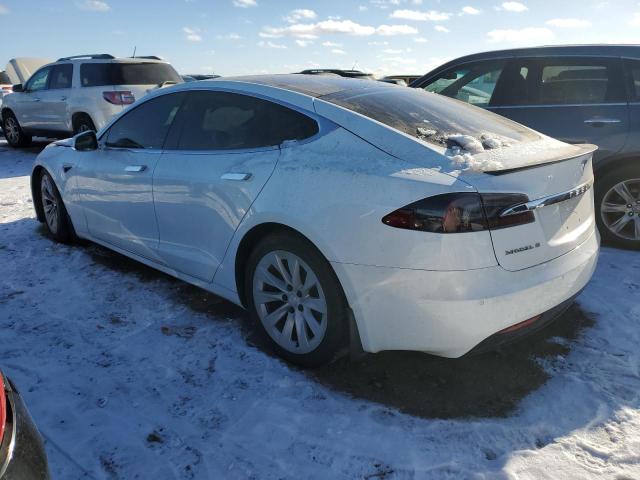 5YJSA1E20JF237273 - 2018 TESLA MODEL S WHITE photo 2