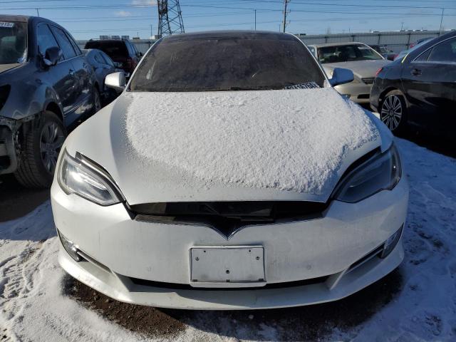 5YJSA1E20JF237273 - 2018 TESLA MODEL S WHITE photo 5