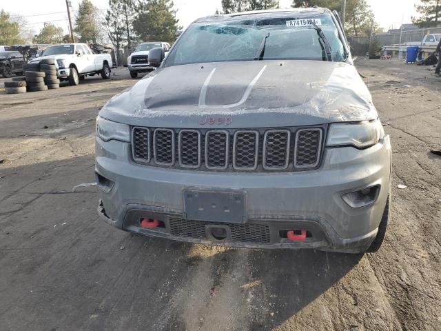 1C4RJFLGXLC409156 - 2020 JEEP GRAND CHER TRAILHAWK ნაცრისფერი ფოტო 5