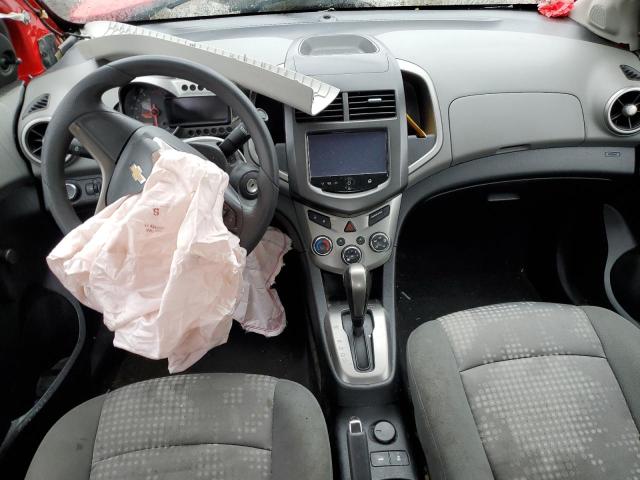 1G1JA5SH6E4226828 - 2014 CHEVROLET SONIC LS RED photo 8