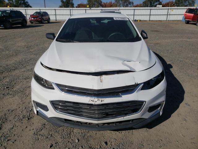 1G1ZB5ST6HF154140 - 2017 CHEVROLET MALIBU LS Beyaz fotoğraf 5
