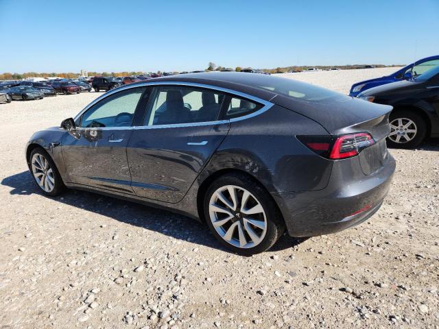 5YJ3E1EBXJF087374 - 2018 TESLA MODEL 3 GRAY photo 2