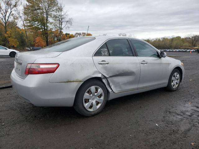 4T1BE46K28U196260 - 2008 TOYOTA CAMRY CE 银色 照片 3