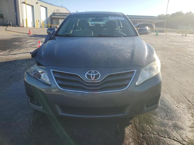 4T1BF3EK8BU219976 - 2011 TOYOTA CAMRY BASE GRAY photo 5