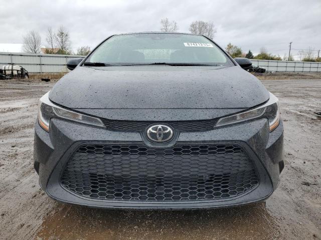 5YFEPMAE1NP337843 - 2022 TOYOTA COROLLA LE BLACK photo 5