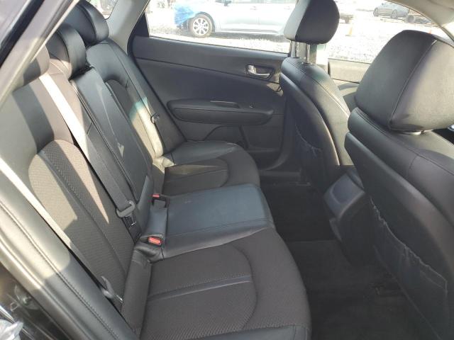 5XXGT4L30JG209631 - 2018 KIA OPTIMA LX შავი ფოტო 10