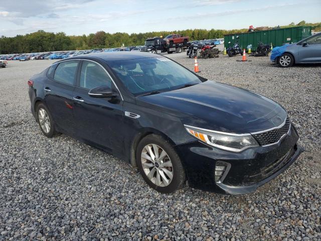 5XXGT4L30JG209631 - 2018 KIA OPTIMA LX შავი ფოტო 4