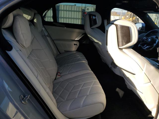 WBA33EJ02PCL61929 - 2023 BMW 760 XI GRAY photo 10