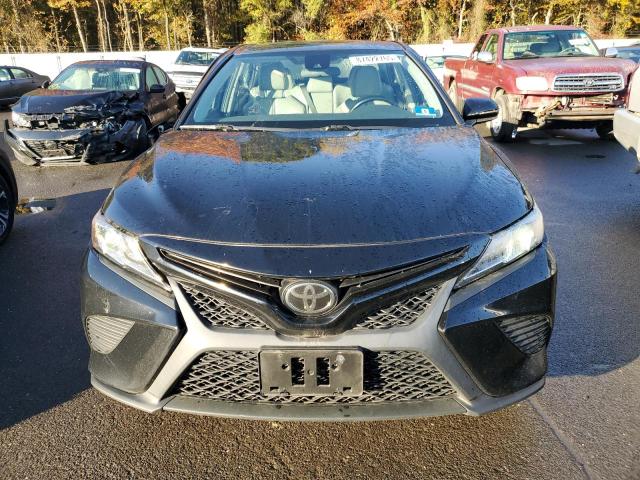 4T1G11AK7LU891432 - 2020 TOYOTA CAMRY SE შავი ფოტო 5
