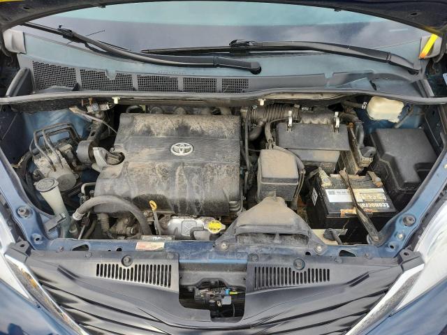 5TDKK3DC3BS044311 - 2011 TOYOTA SIENNA LE ლურჯი ფოტო 12