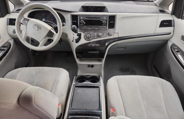 5TDKK3DC3BS044311 - 2011 TOYOTA SIENNA LE ლურჯი ფოტო 8