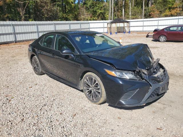 4T1B11HKXJU117446 - 2018 TOYOTA CAMRY L BLACK photo 4