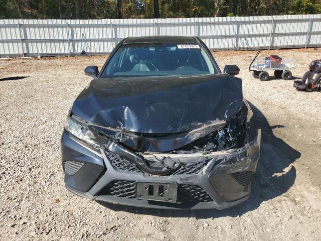 4T1B11HKXJU117446 - 2018 TOYOTA CAMRY L BLACK photo 5