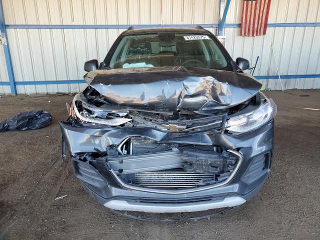 3GNCJPSBXKL257004 - 2019 CHEVROLET TRAX 1LT ნაცრისფერი ფოტო 5