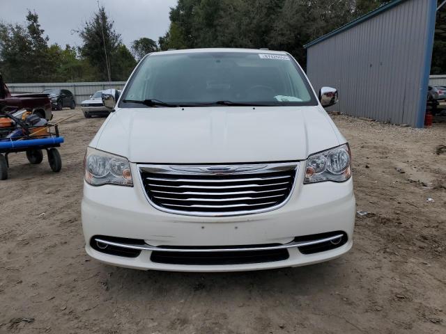 2C4RC1CG2CR393149 - 2012 CHRYSLER TOWN & COU TOURING L WHITE photo 5