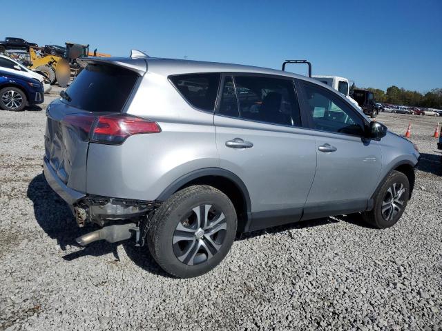 2T3ZFREV0JW497515 - 2018 TOYOTA RAV4 LE SILVER photo 3