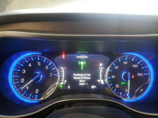 2C4RC1EG9HR592199 - 2017 CHRYSLER PACIFICA TOURING L PLUS WHITE photo 9