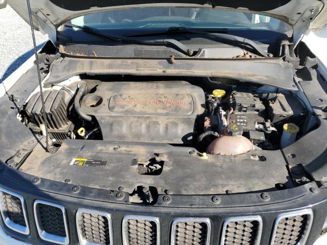 3C4NJCBB8JT194123 - 2018 JEEP COMPASS LATITUDE أبيض صورة 12