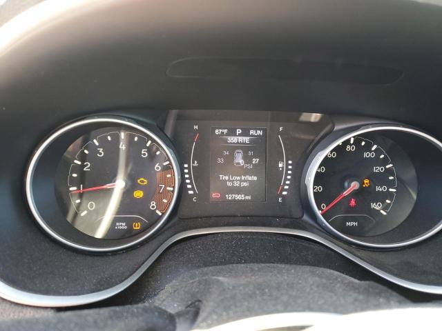 3C4NJCBB8JT194123 - 2018 JEEP COMPASS LATITUDE أبيض صورة 9