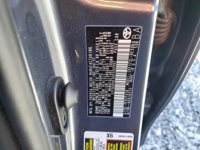 5YFBURHE8HP690907 - 2017 TOYOTA COROLLA L GRAY photo 13