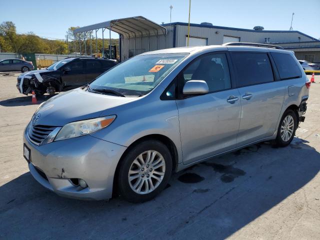 2015 TOYOTA SIENNA XLE, 
