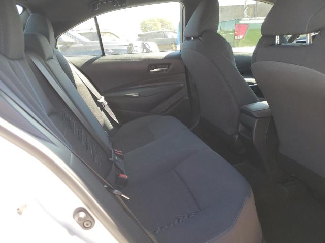 5YFS4MCE8NP098199 - 2022 TOYOTA COROLLA SE Gümüş fotoğraf 10