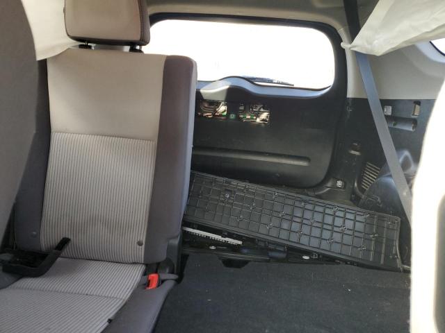 2T3WFREV6FW196001 - 2015 TOYOTA RAV4 XLE GRAY photo 10