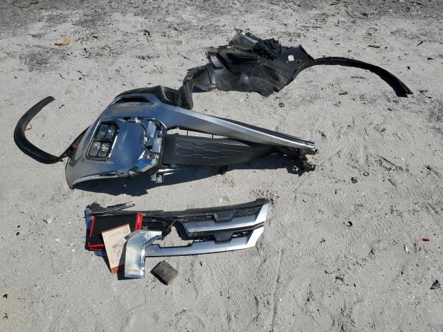 JA4APUAU5NU021929 - 2022 MITSUBISHI OUTLANDER ES 银色 照片 13