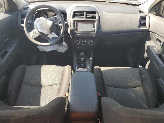 JA4APUAU5NU021929 - 2022 MITSUBISHI OUTLANDER ES 银色 照片 8