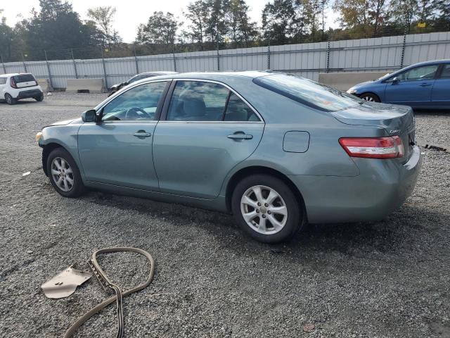 4T1BF3EKXBU752802 - 2011 TOYOTA CAMRY BASE BLUE photo 2