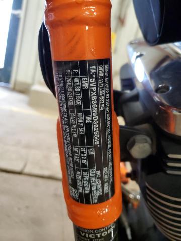 5VPXB36N9D3025546 - 2013 VICTORY MOTORCYCLES JACKPOT ORANGE photo 9