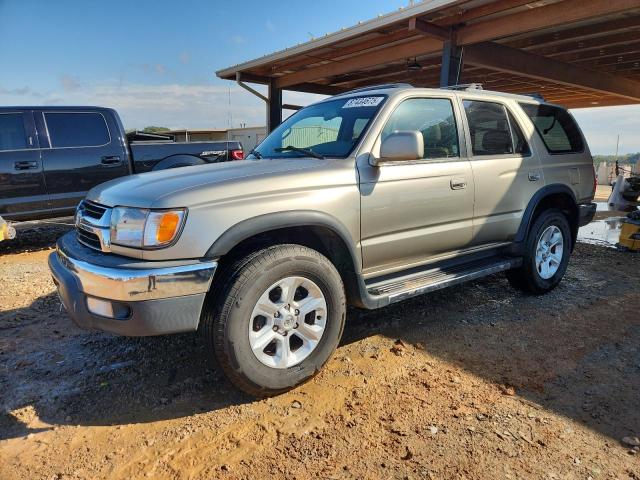 2001 TOYOTA 4RUNNER SR5, 