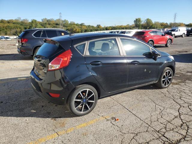 3FADP4EJ8JM104021 - 2018 FORD FIESTA SE Սև լուսանկար 3