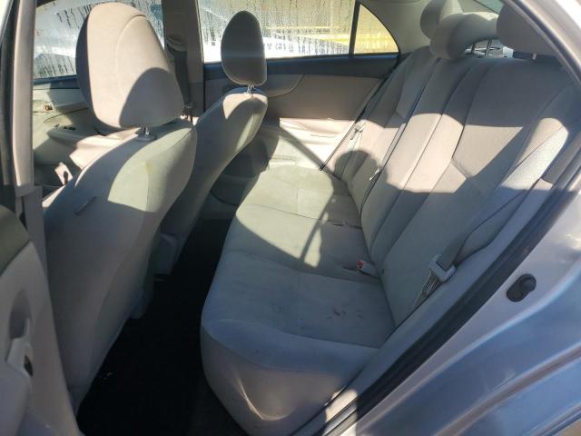 2T1BU4EE7CC834494 - 2012 TOYOTA COROLLA BASE فضي صورة 10