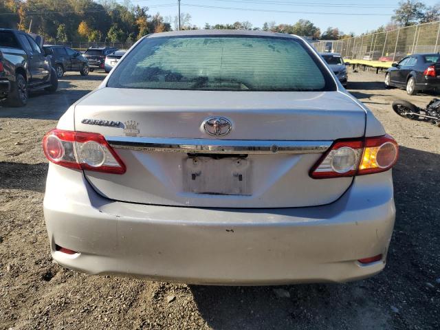 2T1BU4EE7CC834494 - 2012 TOYOTA COROLLA BASE فضي صورة 6