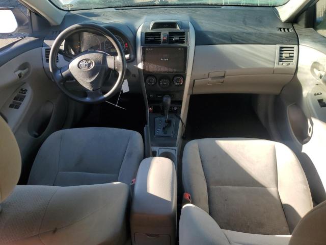 2T1BU4EE7CC834494 - 2012 TOYOTA COROLLA BASE فضي صورة 8