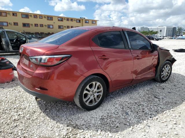 3MYDLBZV3GY135218 - 2016 TOYOTA SCION IA RED photo 3