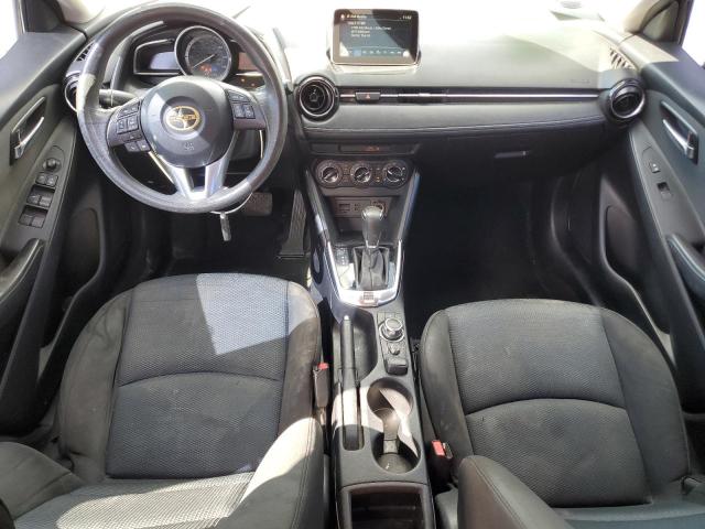 3MYDLBZV3GY135218 - 2016 TOYOTA SCION IA RED photo 8