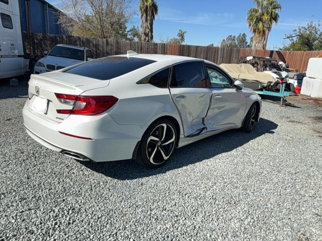 1HGCV1F32KA176035 - 2019 HONDA ACCORD SPORT Weiß Foto 4