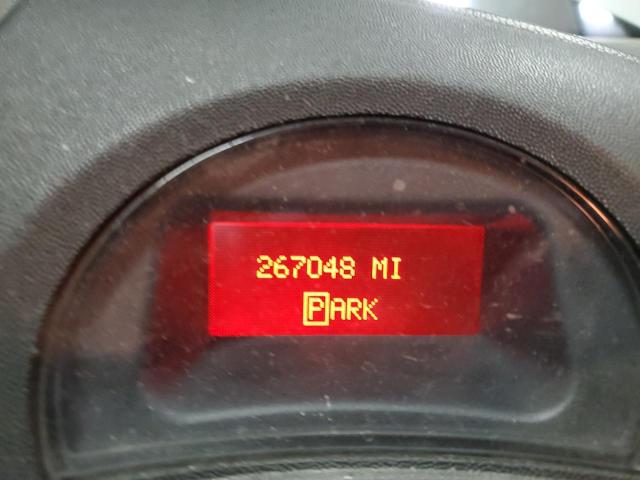 2G2WS522441110516 - 2004 PONTIAC GRAND PRIX GT2 ვერცხლისფერი ფოტო 9