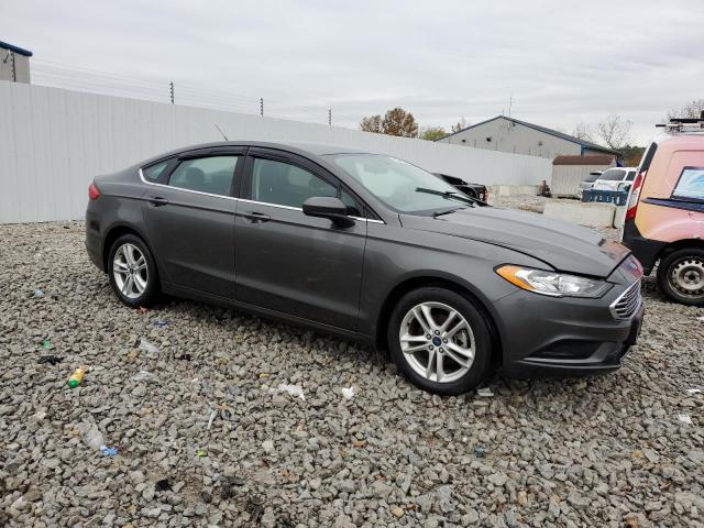 3FA6P0HD0JR125861 - 2018 FORD FUSION SE CHARCOAL photo 4
