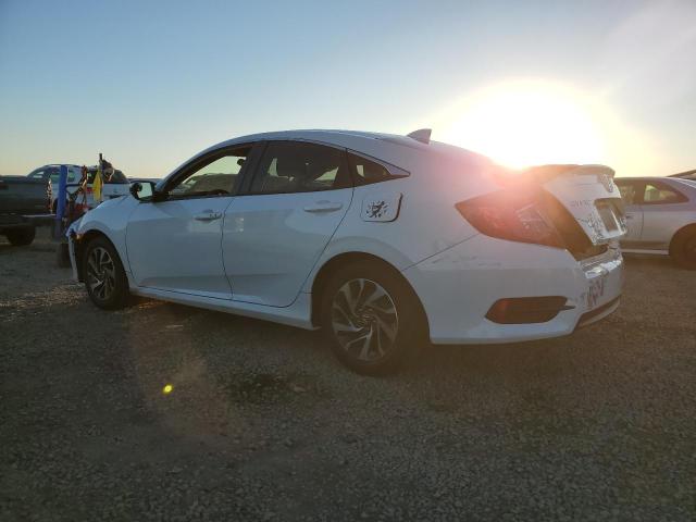 2HGFC2F7XJH522991 - 2018 HONDA CIVIC EX Weiß Foto 2