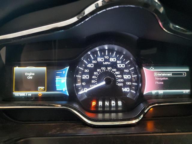 2LMHJ5AT1KBL01979 - 2019 LINCOLN MKT BLACK photo 9