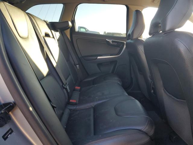 YV4902DZ5B2148970 - 2011 VOLVO XC60 T6 SILVER photo 11