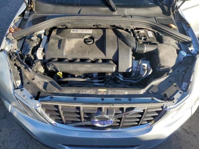 YV4902DZ5B2148970 - 2011 VOLVO XC60 T6 SILVER photo 12