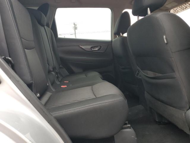 KNMAT2MT3JP523288 - 2018 NISSAN ROGUE S Gümüş fotoğraf 11