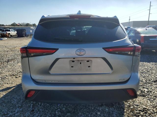 5TDGZRAH8NS142260 - 2022 TOYOTA HIGHLANDER XLE SILVER photo 6