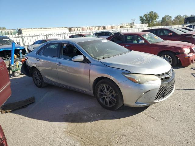 4T1BF1FK8FU486382 - 2015 TOYOTA CAMRY LE SILVER photo 4