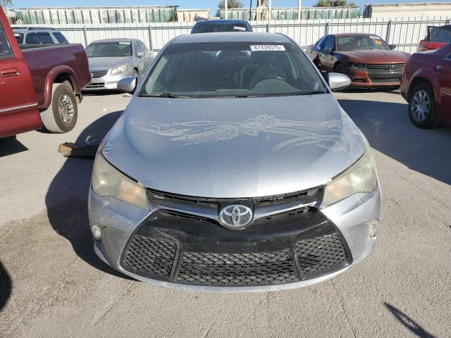 4T1BF1FK8FU486382 - 2015 TOYOTA CAMRY LE SILVER photo 5