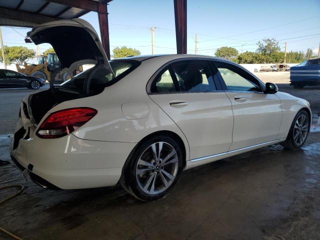 55SWF4JB8JU243704 - 2018 MERCEDES-BENZ C 300 Blanc photo 3